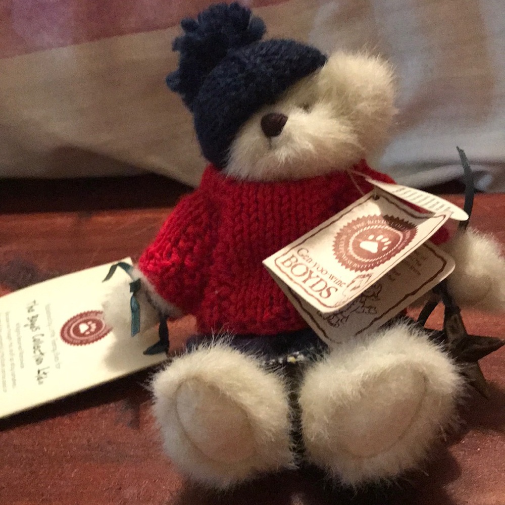 Boyd’s bears - Picture 5 of 8